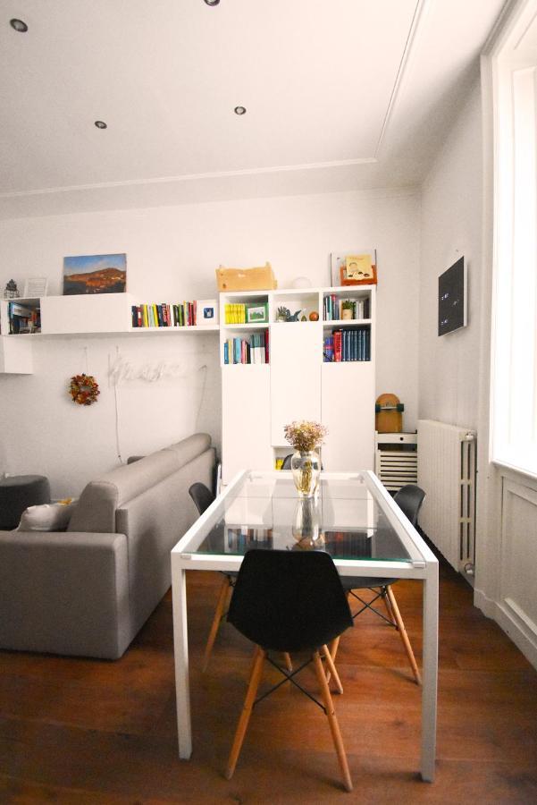 Corte Del 6 - Cozy Modern Flat Lägenhet Milano Exteriör bild