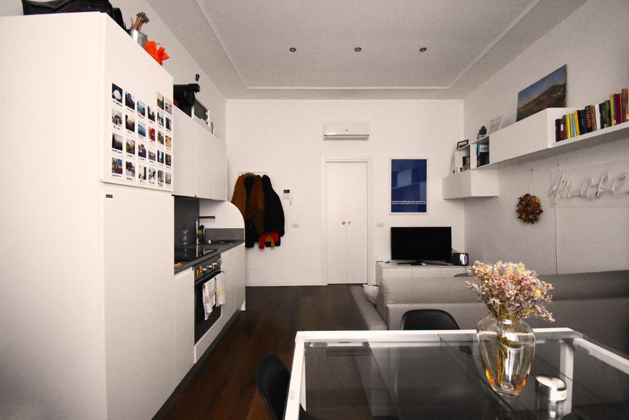 Corte Del 6 - Cozy Modern Flat Lägenhet Milano Exteriör bild